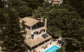 Villa Butterfly - Heated Private Pool & Jacuzzi